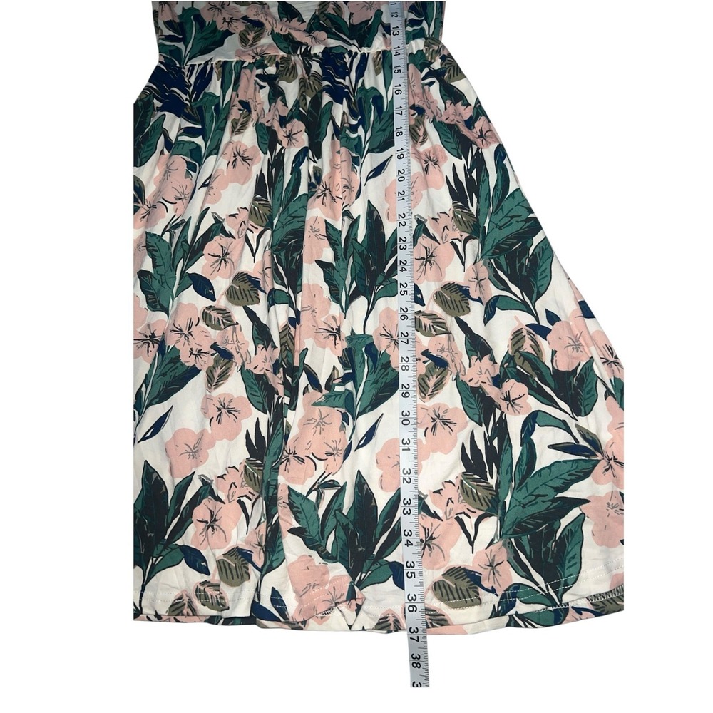 156.- Summer dress woman's small NWT, floral w/ pockets - Picture 5 of 5